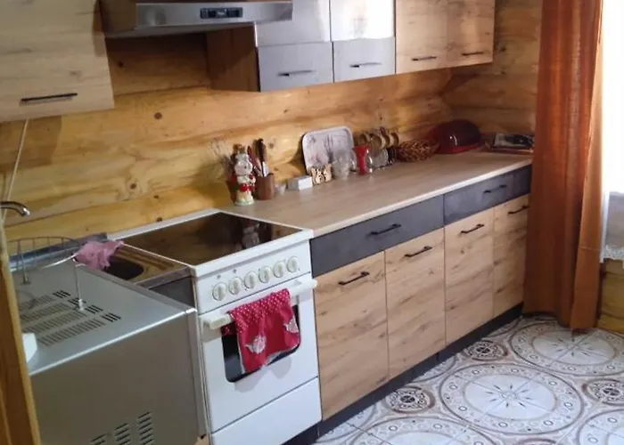 анастасія Tatil Evi